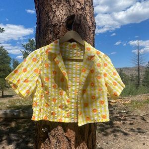 70s vintage style cropped floral plaid